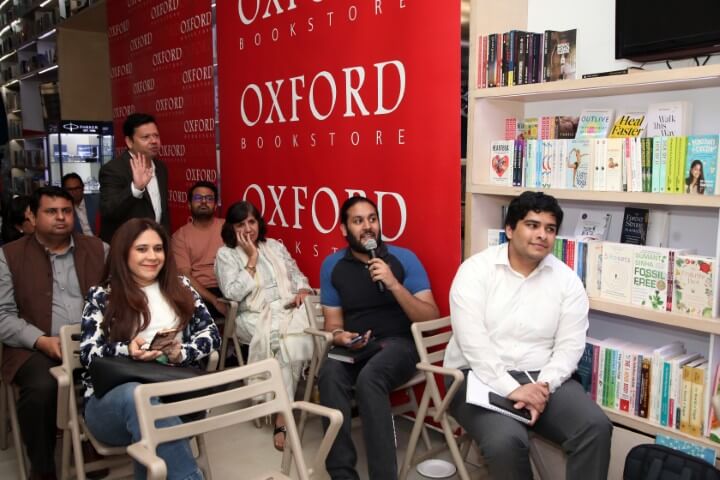 Close discussion on digital ethics and advocacy