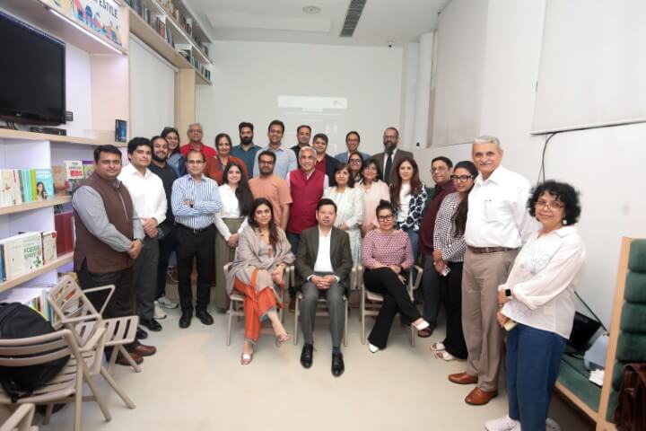 Audience attending digital advocacy discussion